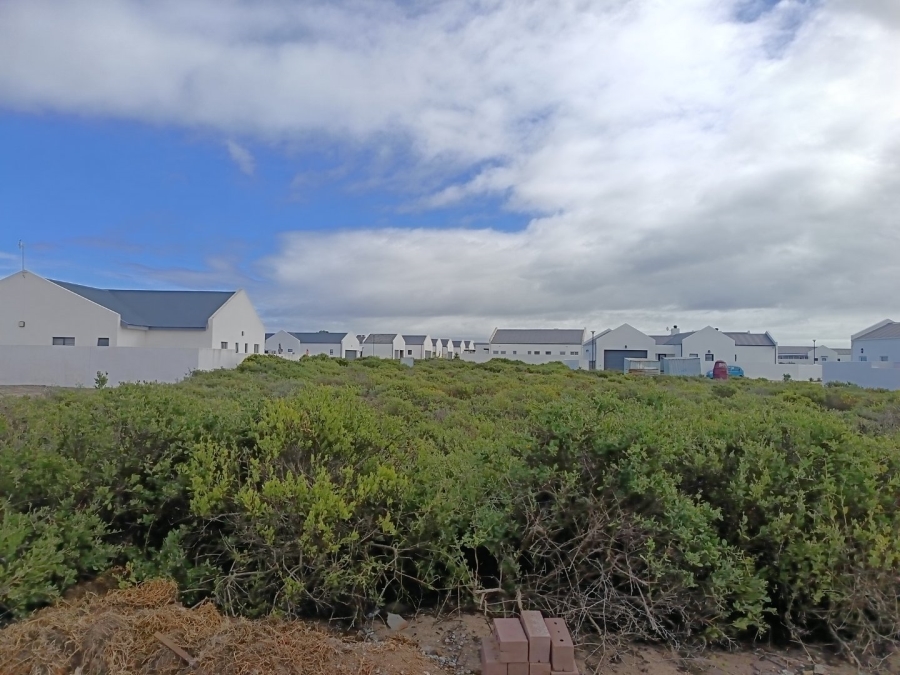  Bedroom Property for Sale in Laaiplek Western Cape